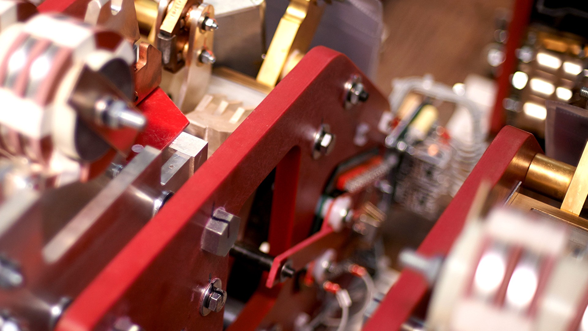 Precision mechanics of complex industrial machinery components